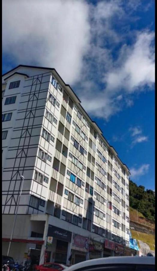 The Cave Hotel Tanah Rata Luaran gambar